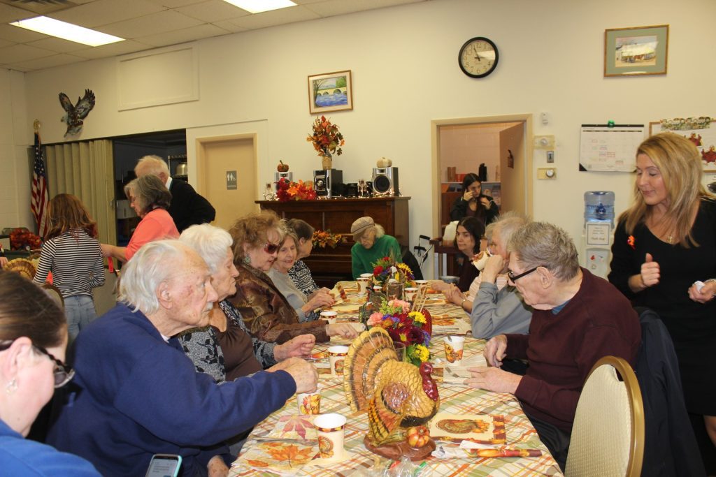 2019 Senior Angels Community Thanksgiving (21)